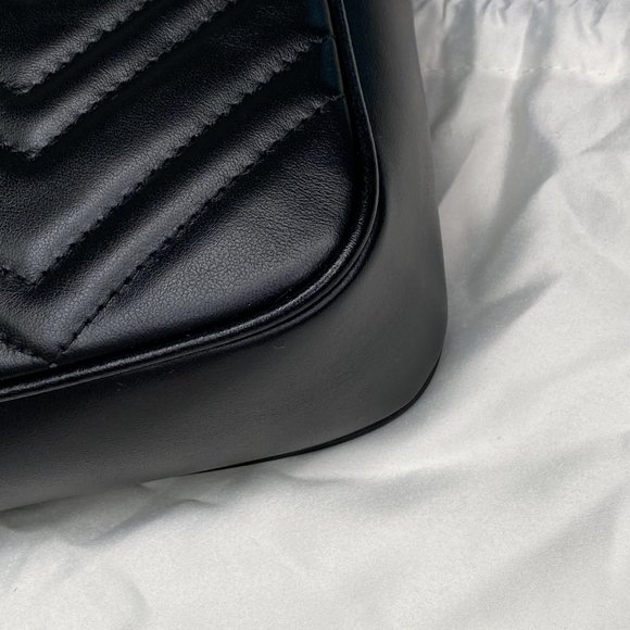 Gucci GG Marmont Matelasse Square Belt Bag - Picture 3 of 16